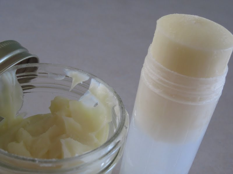 Illustration for article titled Feel Fresh 24/7 By Creating Your Own Natural Deodorant!